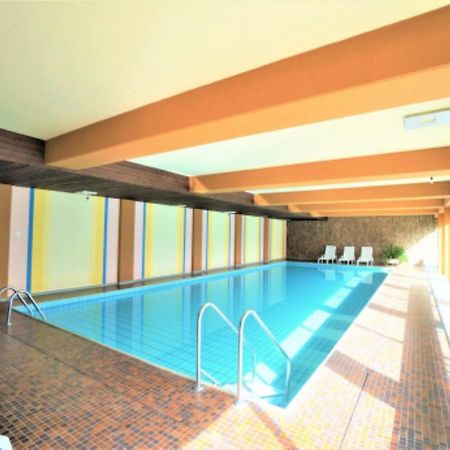 Lovely 1-Bedroom Vacation Studio Apartment With Pool And Sauna Laax Luaran gambar