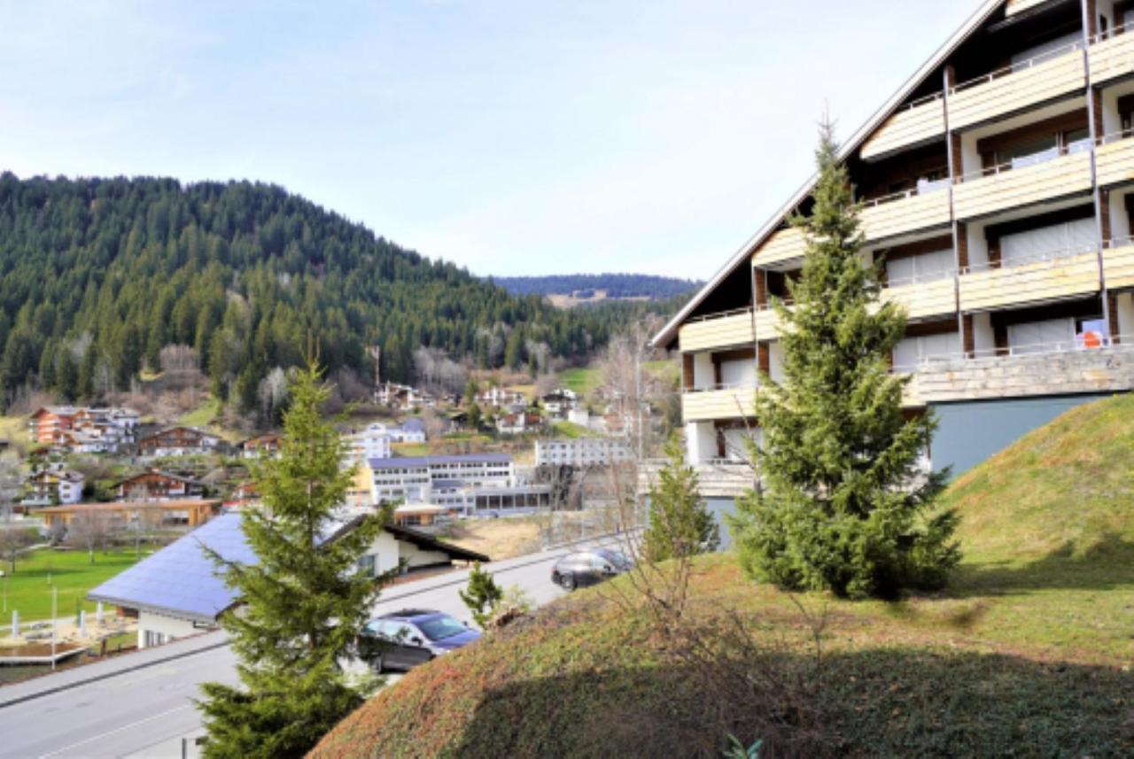 Lovely 1-Bedroom Vacation Studio Apartment With Pool And Sauna Laax Luaran gambar