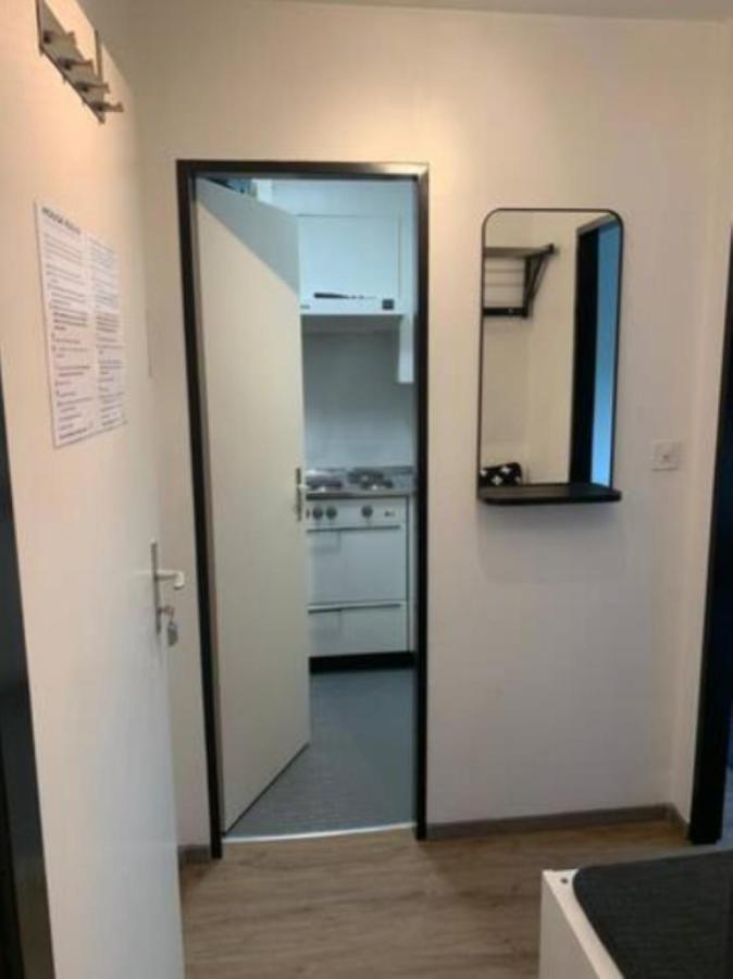 Lovely 1-Bedroom Vacation Studio Apartment With Pool And Sauna Laax Luaran gambar